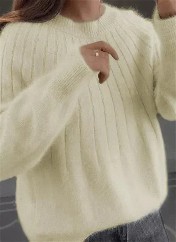 Caitlyn - Stylish Ribbed Knit Sweater