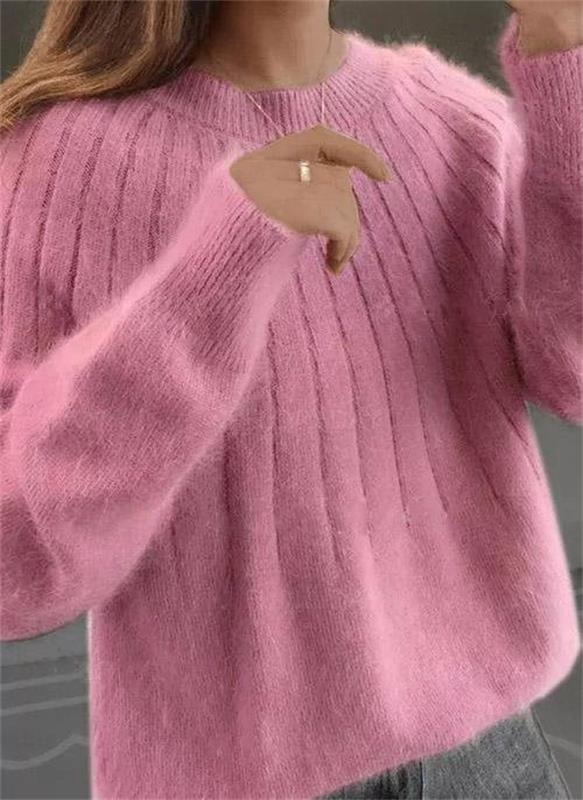 Caitlyn - Stylish Ribbed Knit Sweater