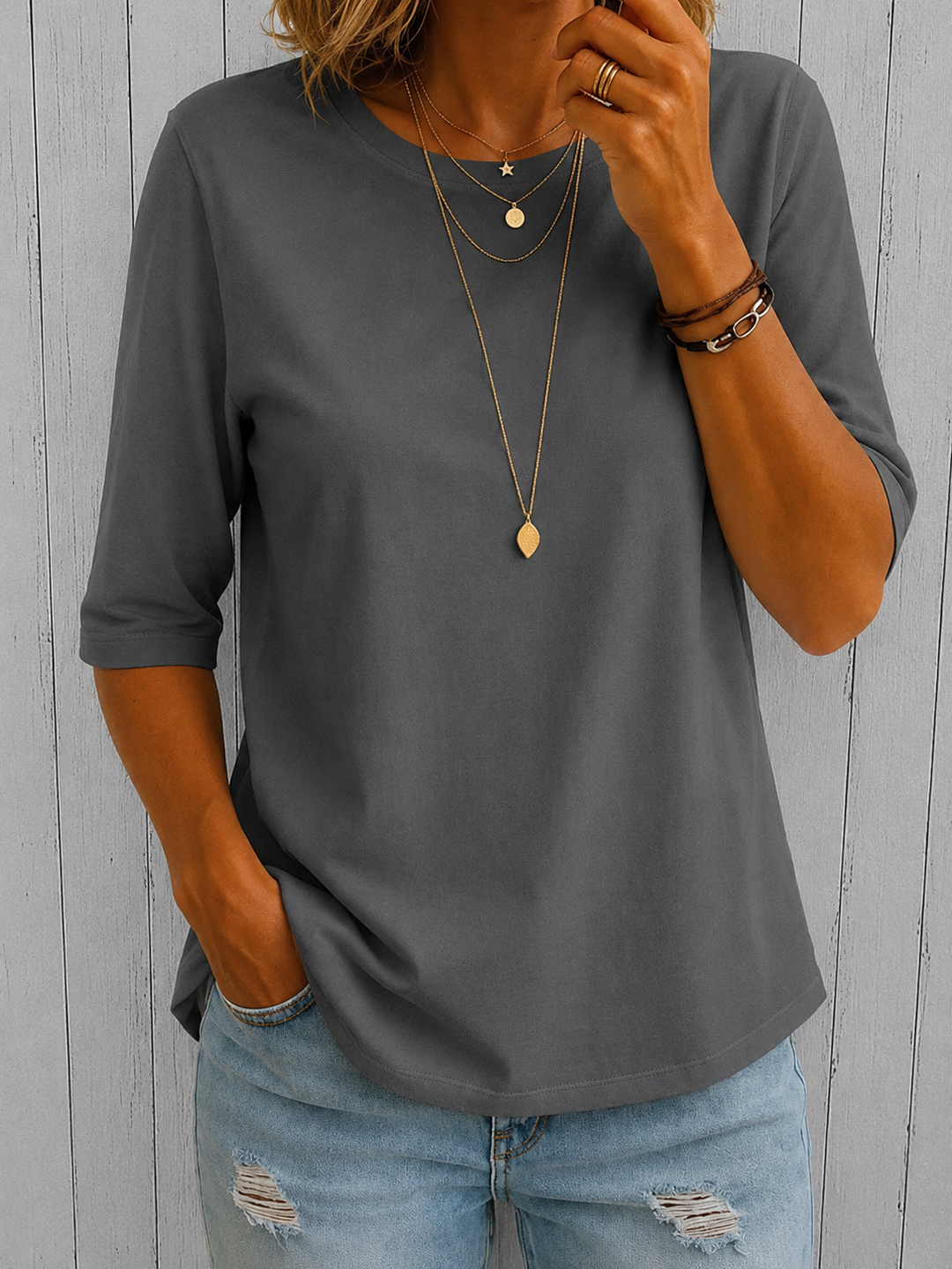 Lise | Half-Sleeve Relaxed Tee