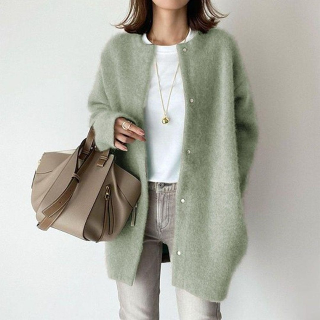 Seraphina - Warm and Elegant Cardigan