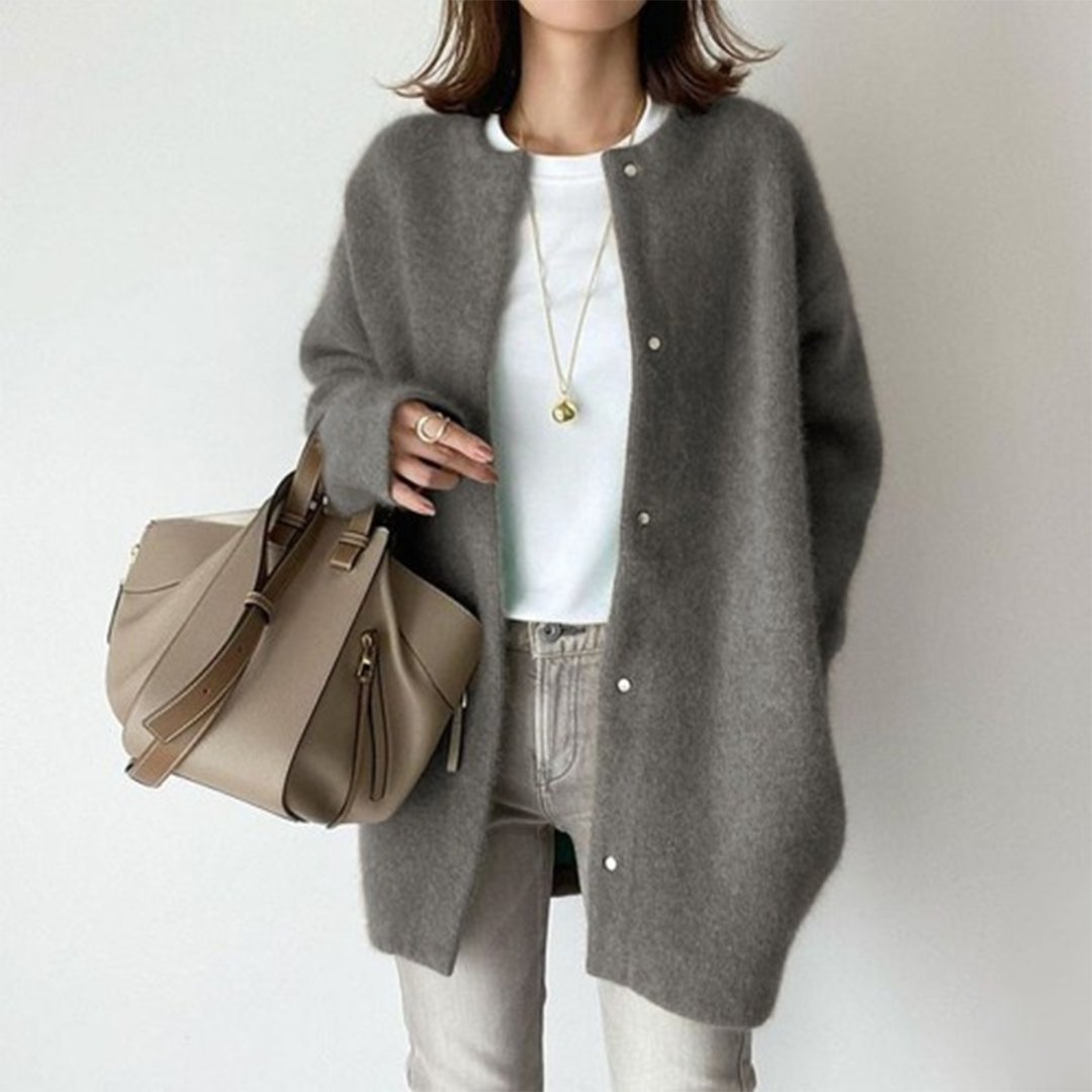Seraphina - Warm and Elegant Cardigan