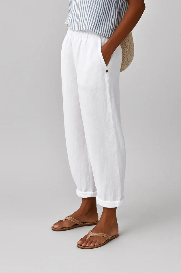 Noraya | Timeless Plain Everyday Pants