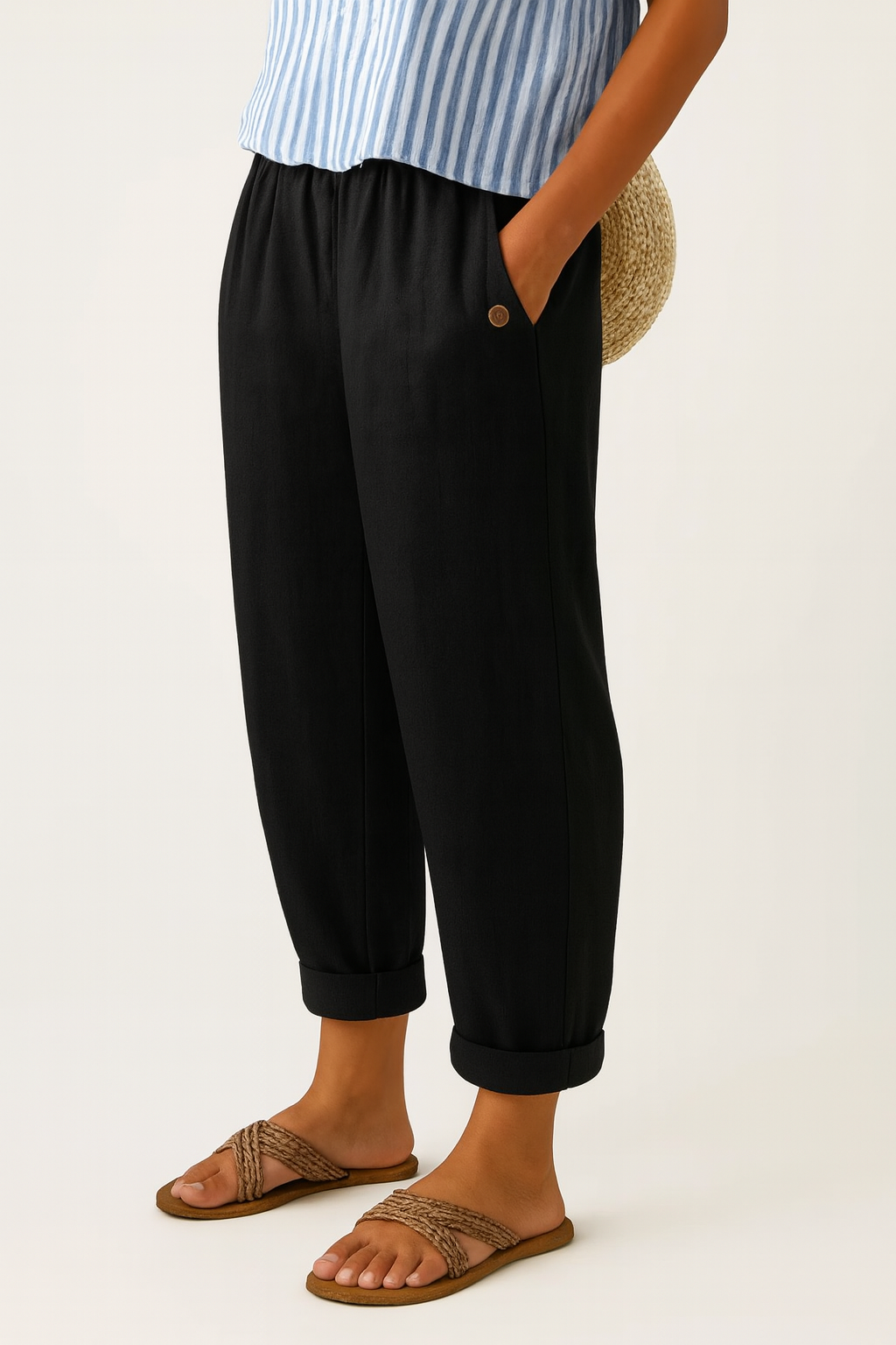 Noraya | Timeless Plain Everyday Pants