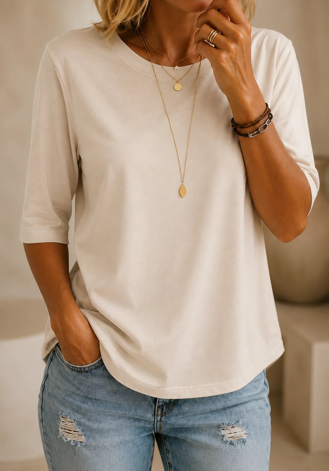 Lise | Half-Sleeve Relaxed Tee