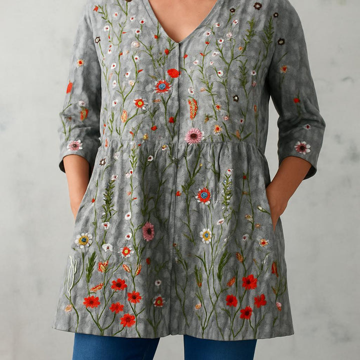 Amelie | Long Blouse with V-Neck